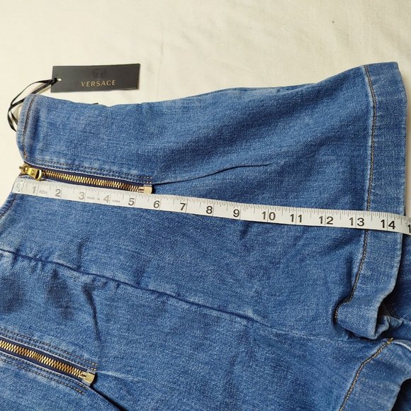 VERSACE Denim Shorts Size 26,29 Women's $595 - Picture 9 of 14